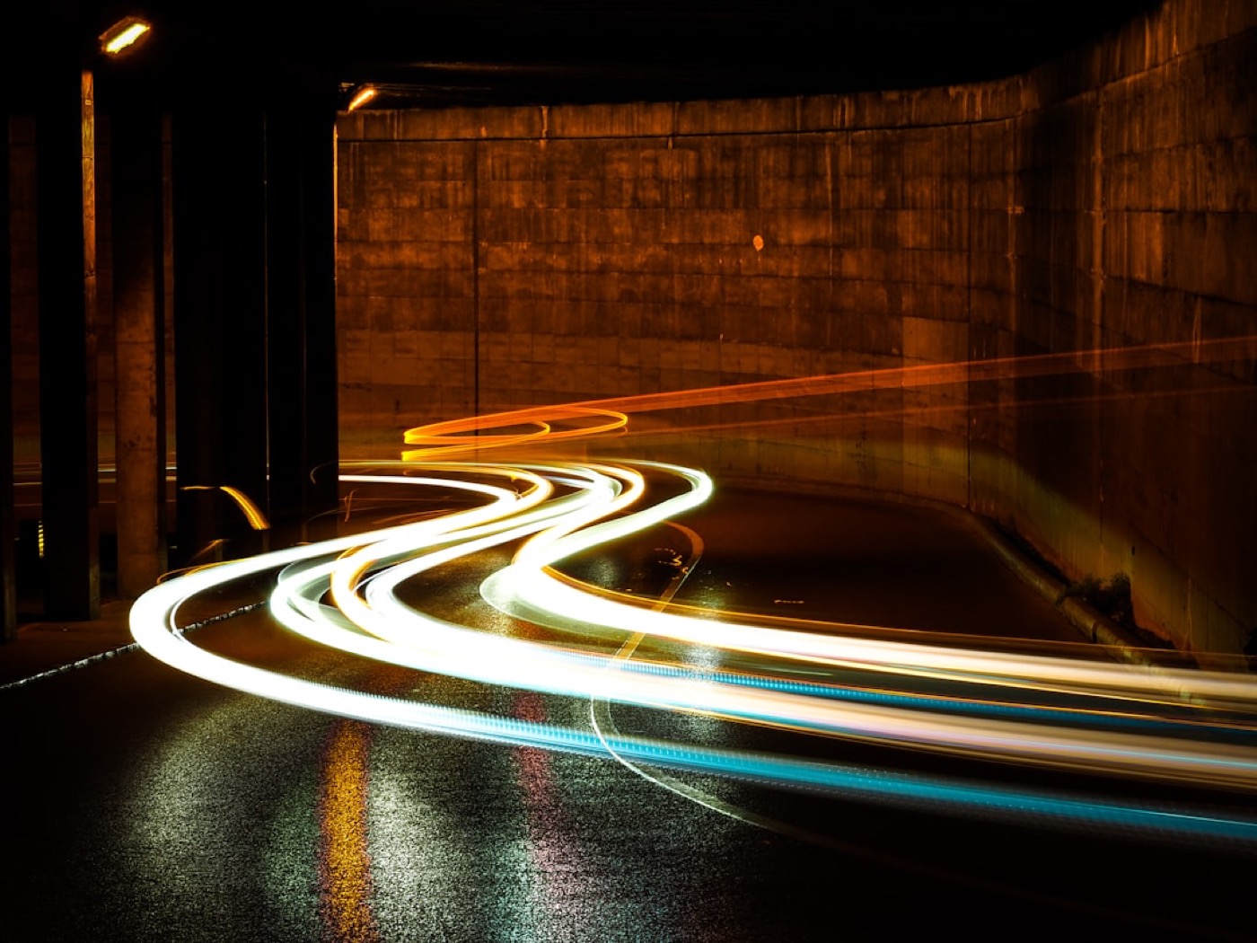Streaks of light conveying speed and motion