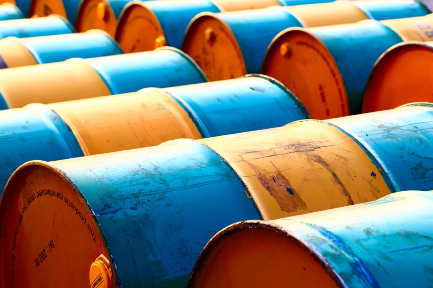 Rows of barrels representing physical commodity futures